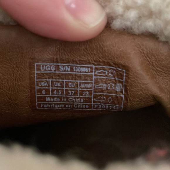 UGG FUR LINED HEEL BOOTIES TAN SIZE 6 - Picture 8 of 14